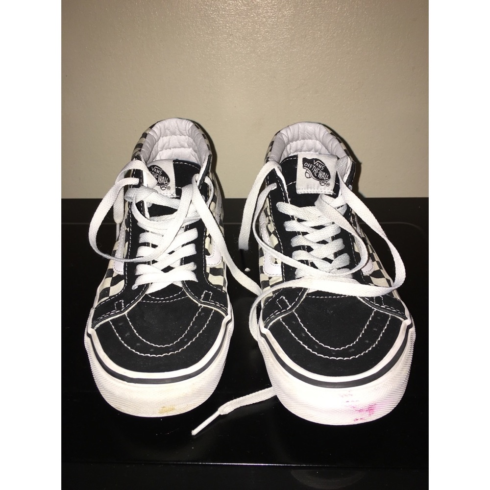 Women’s Vans Sneakers 👟